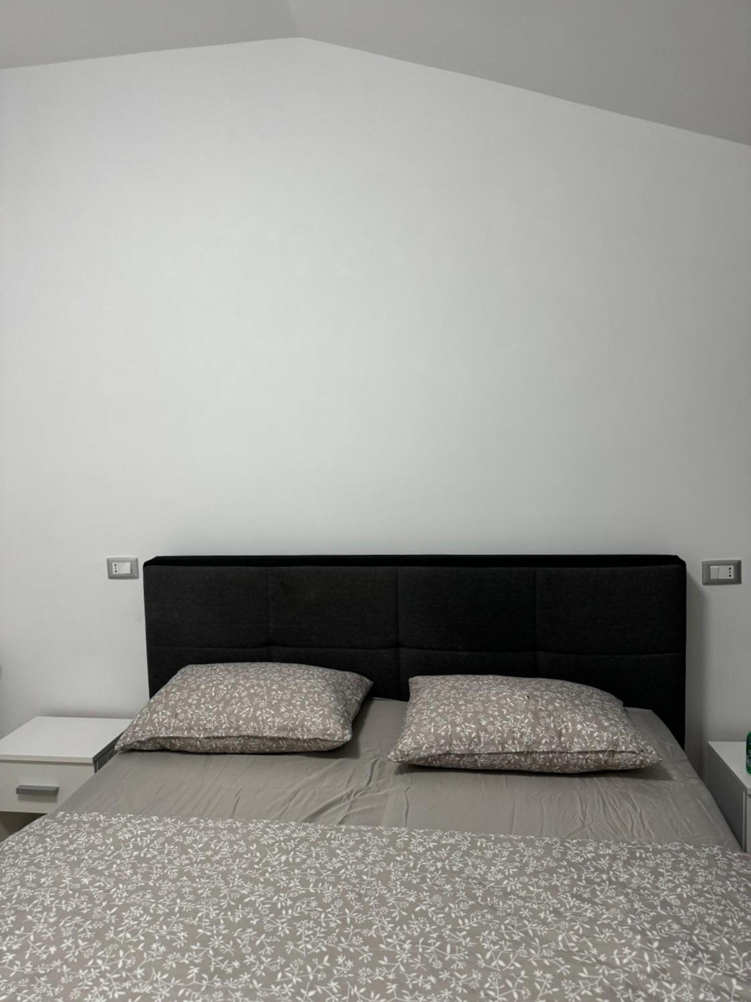 Casa Cris Apartment *